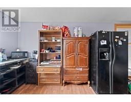 Bedroom - 3354 Oxbow Frontage Road, Malakwa, BC V0E2J0 Photo 2