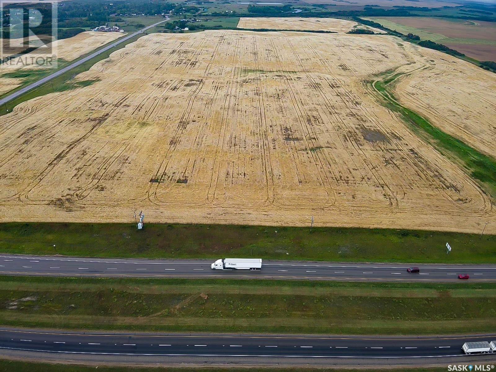 Hwy 1 198 38 Acres Rm South Quappelle