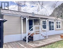 Living room - 321 Copper Avenue N Unit 50, Greenwood, BC V0H1J0 Photo 5