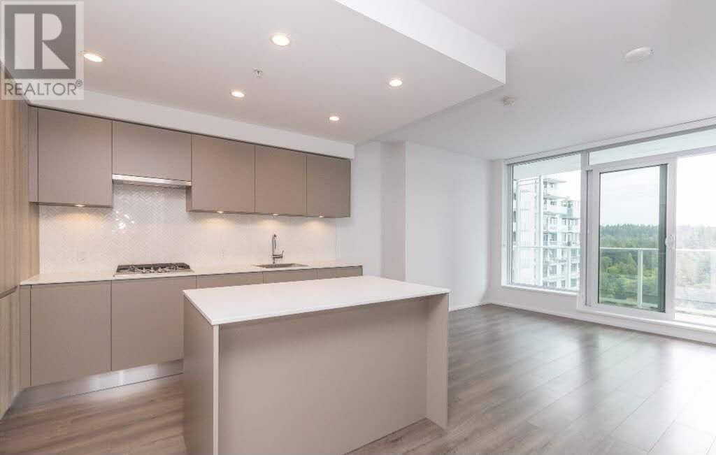 2402 3833 Evergreen Place