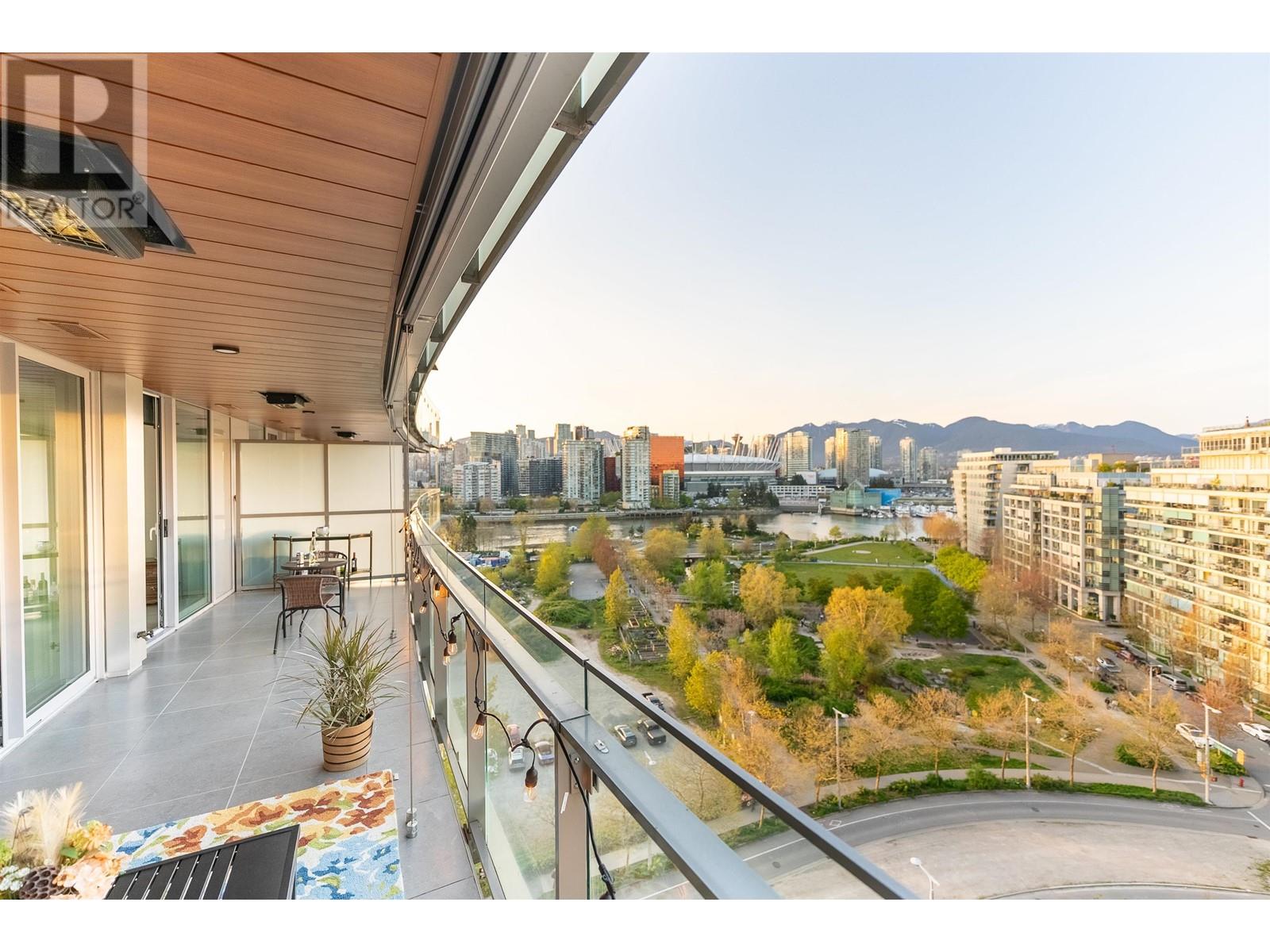 1308 1768 Cook Street