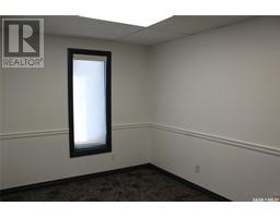 701 37 Highway, Shaunavon, SK S0N2M0 Photo 3