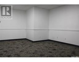 701 37 Highway, Shaunavon, SK S0N2M0 Photo 5