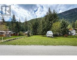 Lots 22 23 24 Main Street, Lardeau, BC V0G1M0 Photo 4