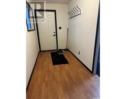 Living room - 69 Railway Avenue, Kindersley Rm No 290, SK S0L1S0 Photo 4