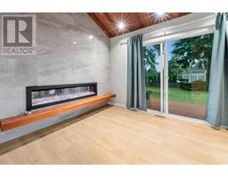 7789 Kentwood Street, Image 3