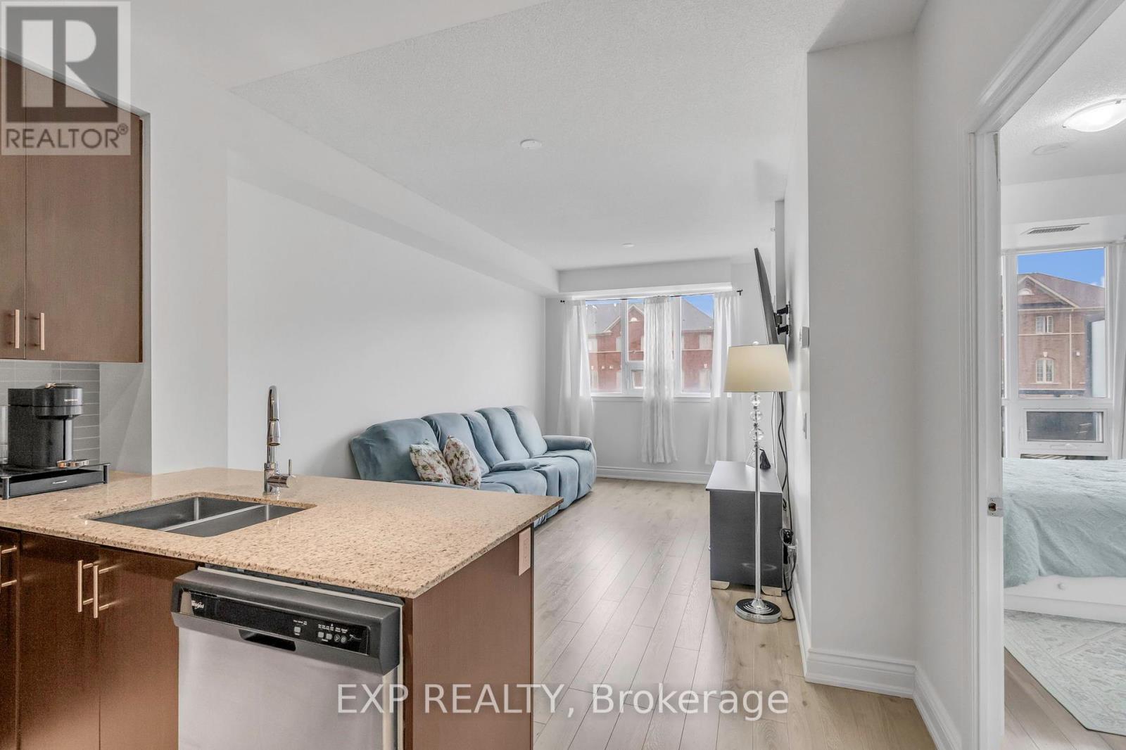 212 9582 Markham Road