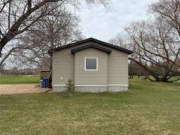 Eat in kitchen - 350 2nd Avenue E, Minitonas, MB R0L1G0 Photo 2