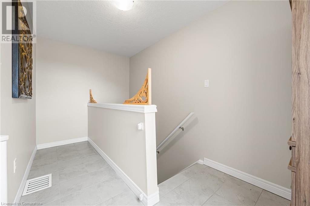 70 Willowrun Drive Unit A 2
