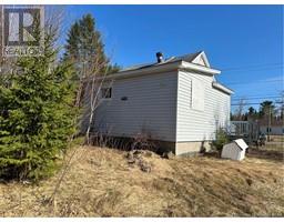 Bath (# pieces 1-6) - 1119 Route 370, Leech, NB E1X1R4 Photo 3