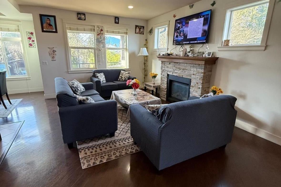 9609 St David Street Chilliwack Proper East