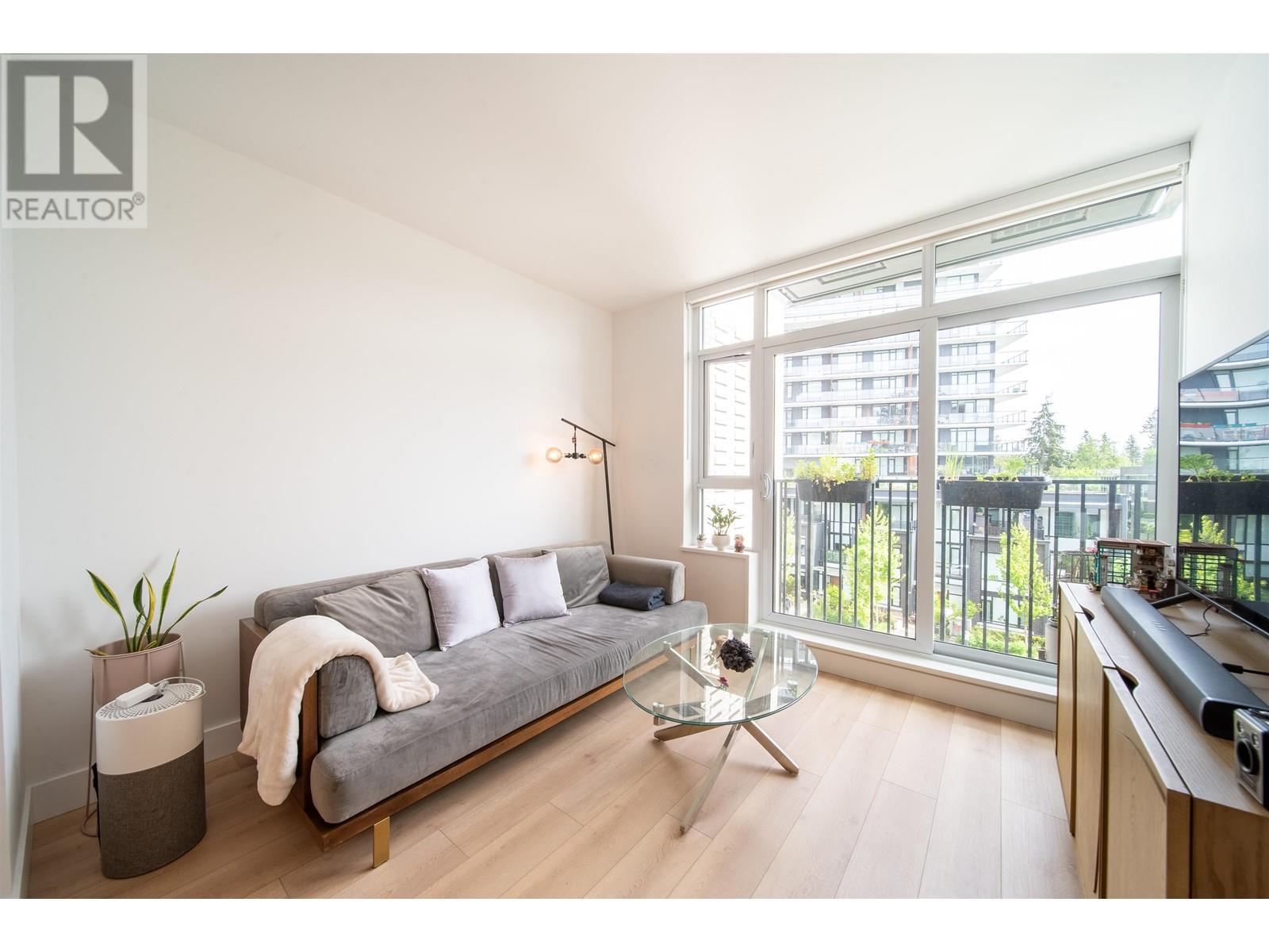 509 8750 University Crescent