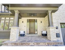 2194 Haygate Crescent, Image 3