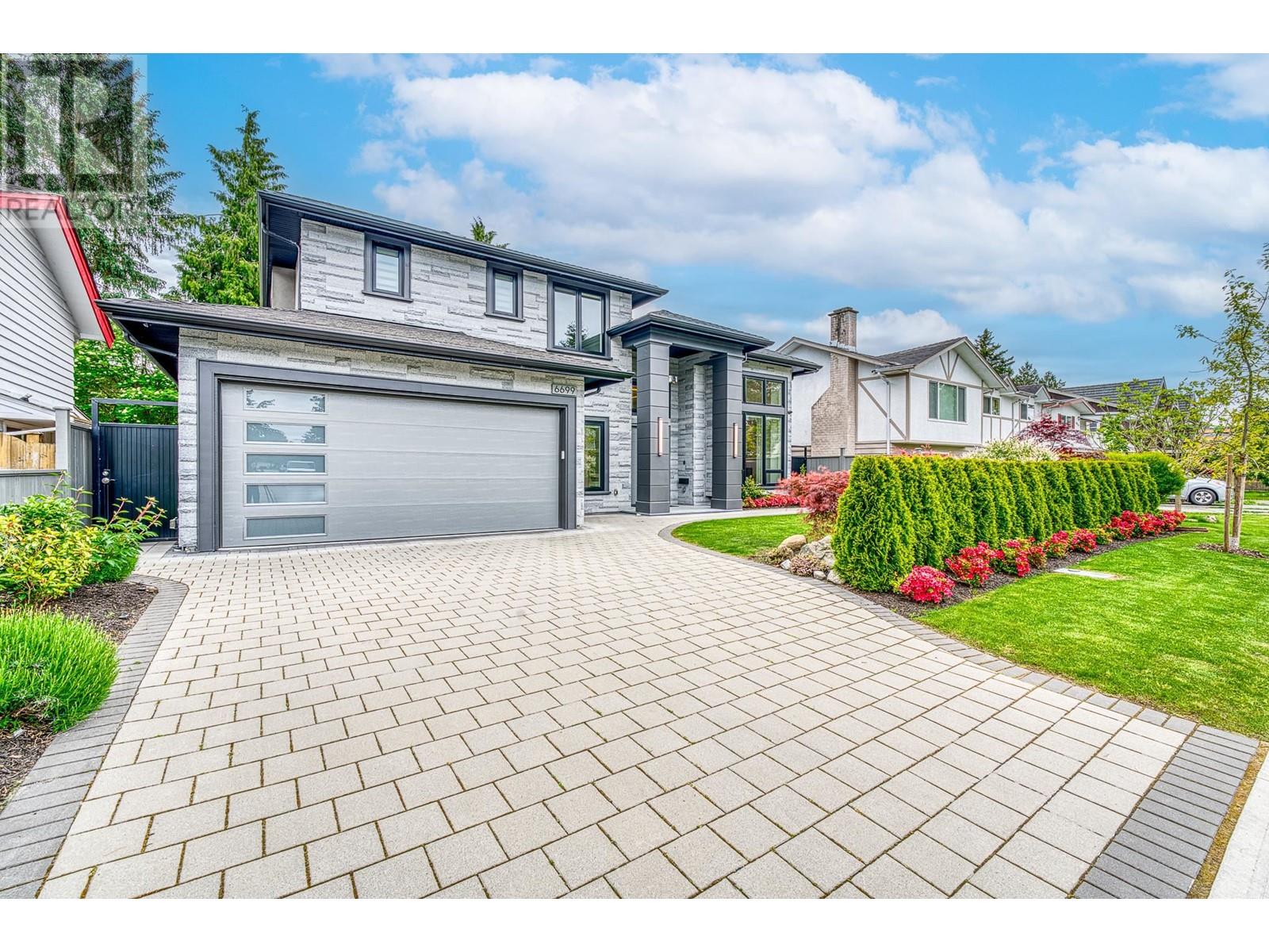 6699 Azure Road