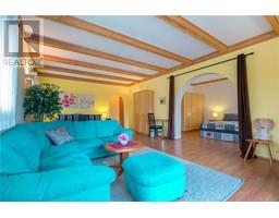 2190 30 Street Ne, Salmon Arm, BC V1E3G9 Photo 5