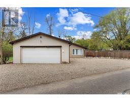 Living room - 201 Lilac Drive, Katepwa Beach, SK S0G2K0 Photo 2