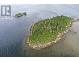 Brown Islands, Image 2