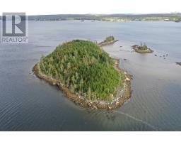 Brown Islands, Image 3