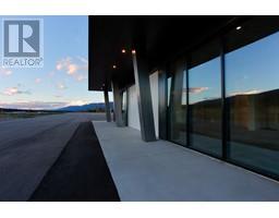 5310 Fairmont Airport Road, Fairmont Hot Springs, BC V0B1L1 Photo 2