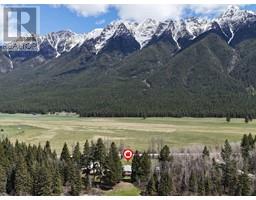 Full ensuite bathroom - 2325 Wardner Fort Steele Road, Fort Steele, BC V0B1N0 Photo 2