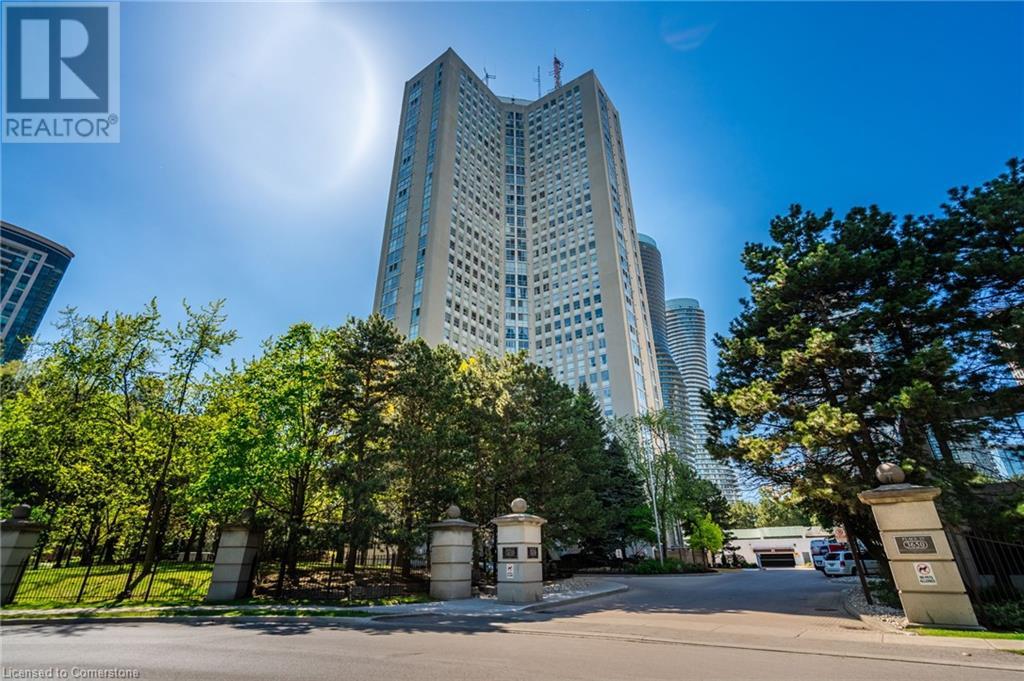 3650 Kaneff Crescent Unit 2302