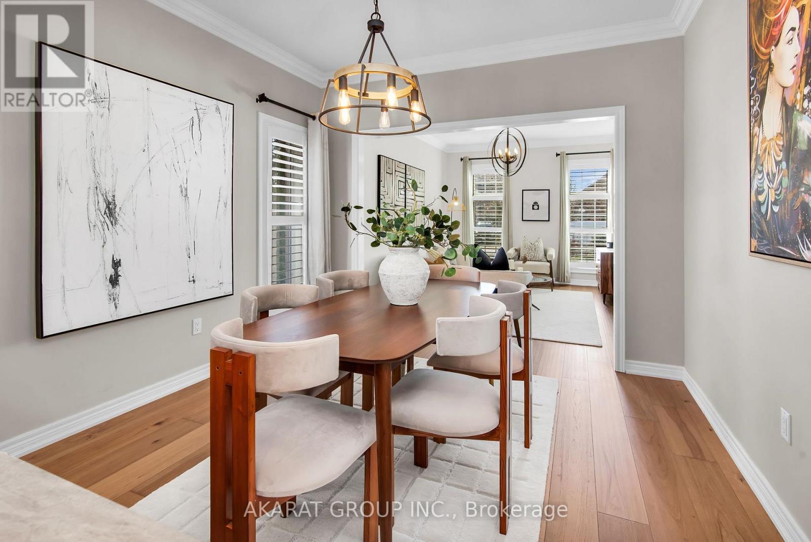 2113 Dalecroft Crescent