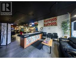 4641 Kingsway, Image 2