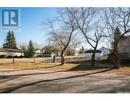 204 Chipman Street, Luseland, SK S0L2A0 Photo 5