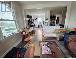 420 9th Avenue Nw, Swift Current, SK S9H1B1 Photo 4