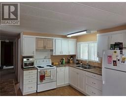 Other - 405 Vanderlinde Drive, Keremeos, BC V0X1N2 Photo 4