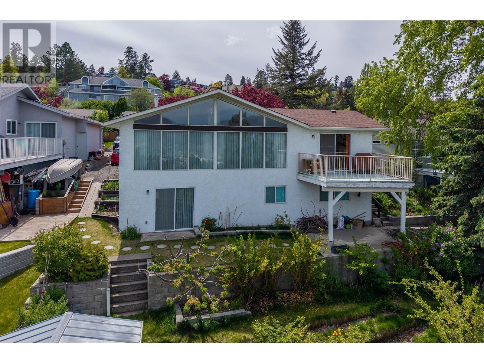 178 Waddington Drive