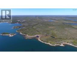 No 7 Highway, Ecum Secum, NS B0H2G0 Photo 3