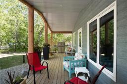 319 Oak Drive, Oak Lake Beach, MB R0M1P0 Photo 3