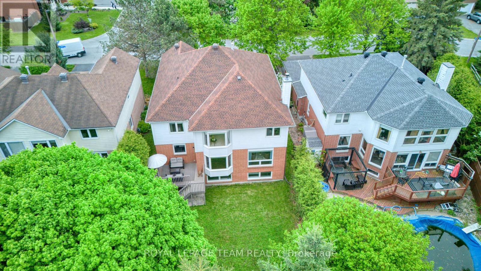 27 Sherk Crescent