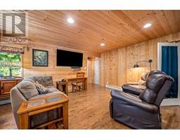 Bedroom - 1415 Baikie Rd, Denman Island, BC V0R1T0 Photo 5