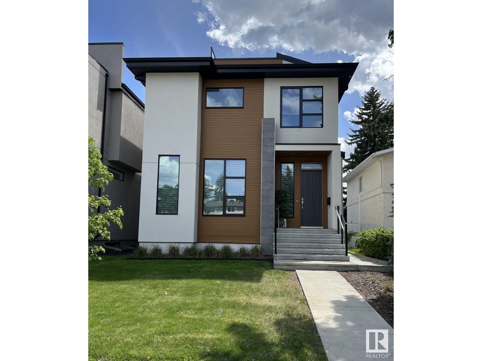 44 A Valleyview Cr Nw