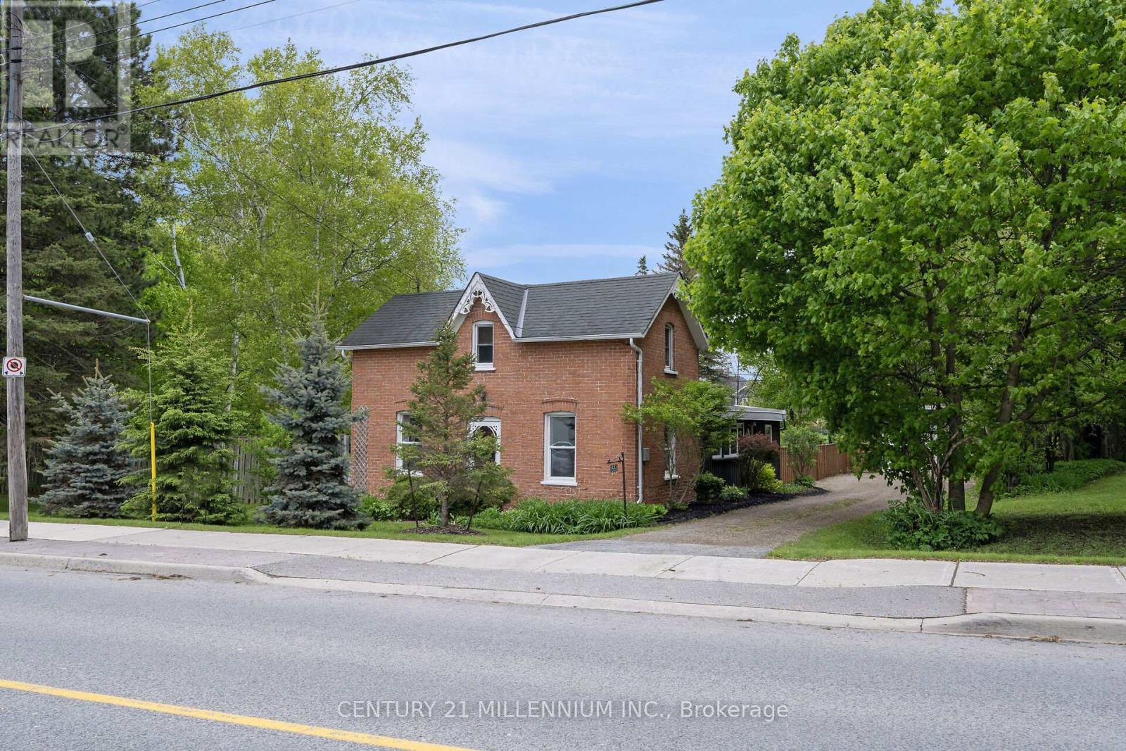 1551 Queen Street E