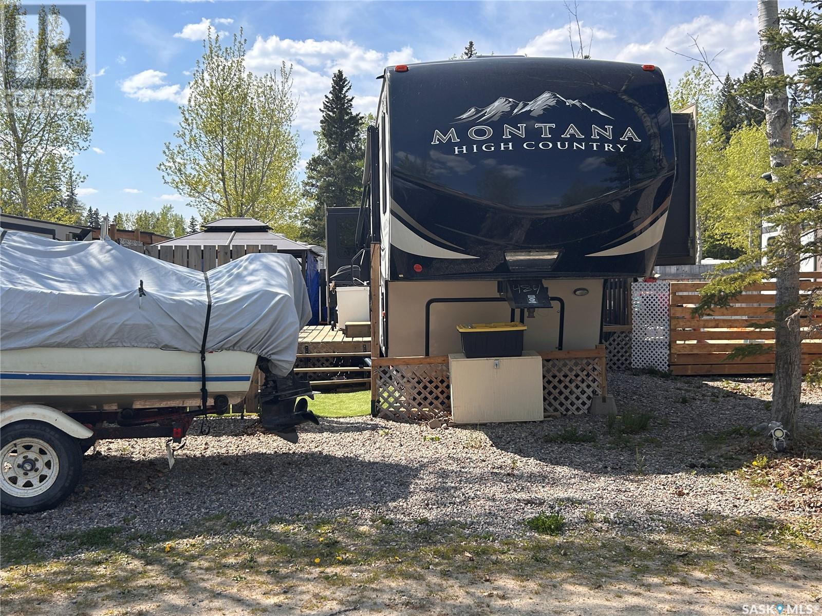 19 Golfers Have Rv Park