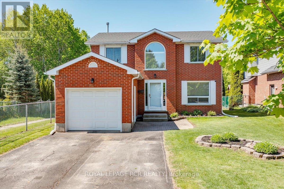 229 Elmwood Crescent