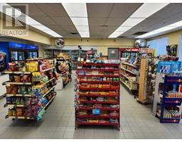 100 Gas Station Alley, Out Of Province Alberta, AB V1A2C5 Photo 2