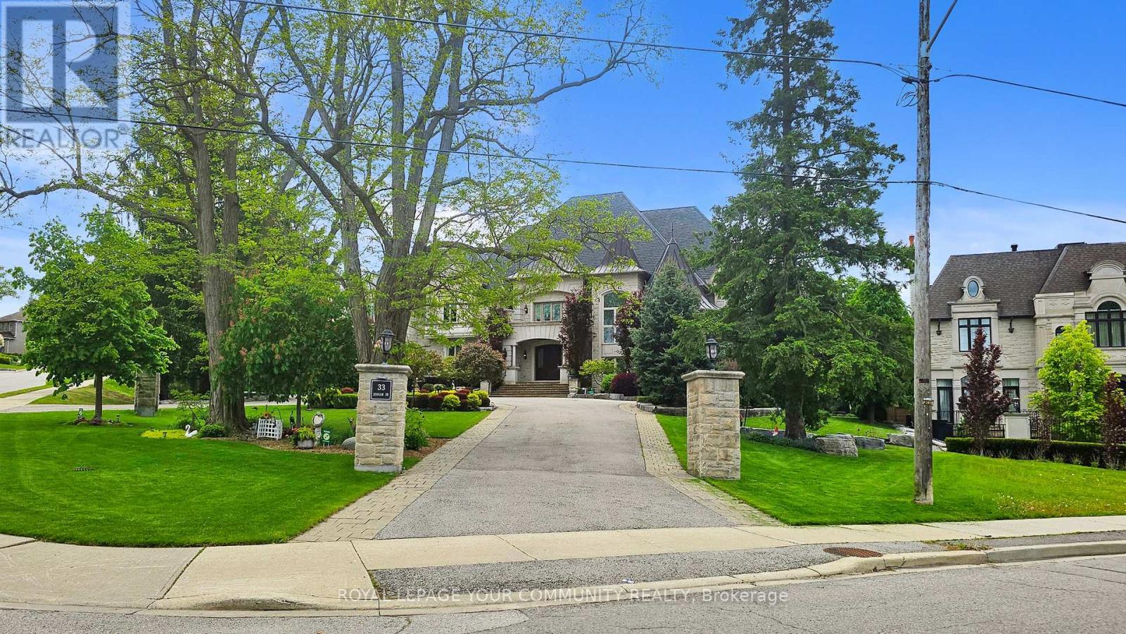 33 Denham Drive