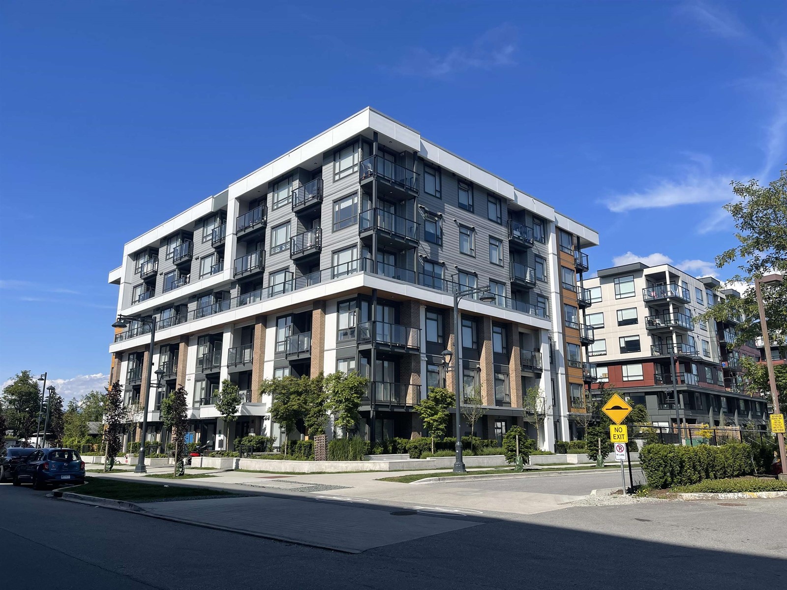 210 10778 138 Street