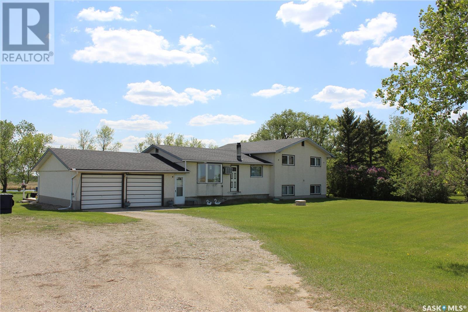 Hiske Acreage