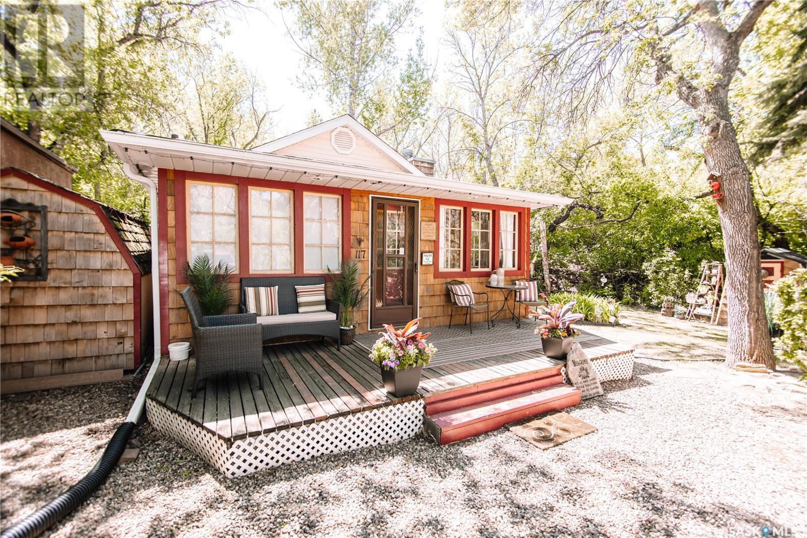 117 Daly Avenue
