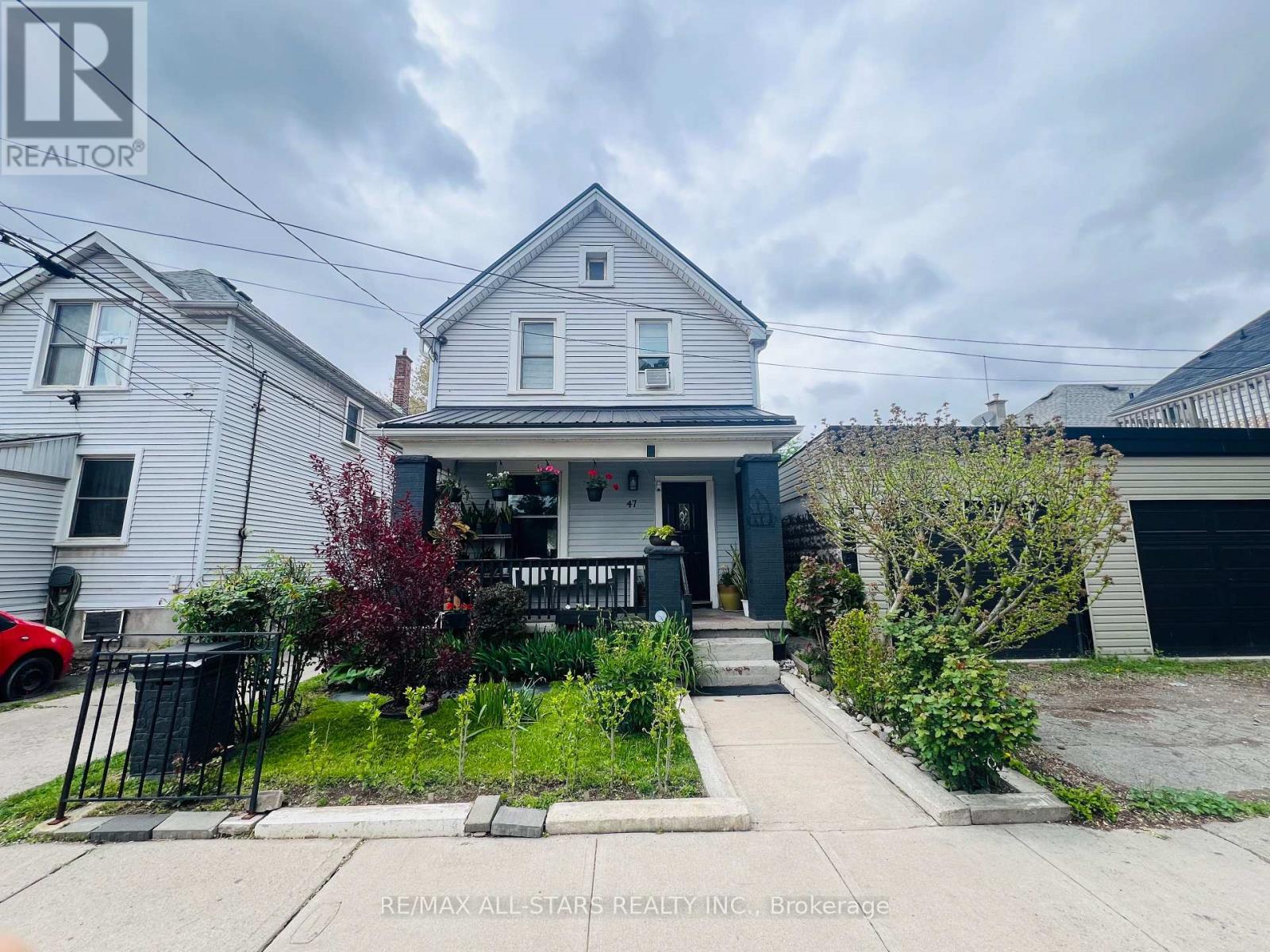 47 Douglas Avenue