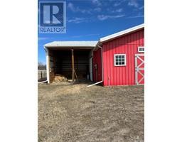 127 Aspen Drive, Great Bend Rm No 405, SK S0K0N0 Photo 2