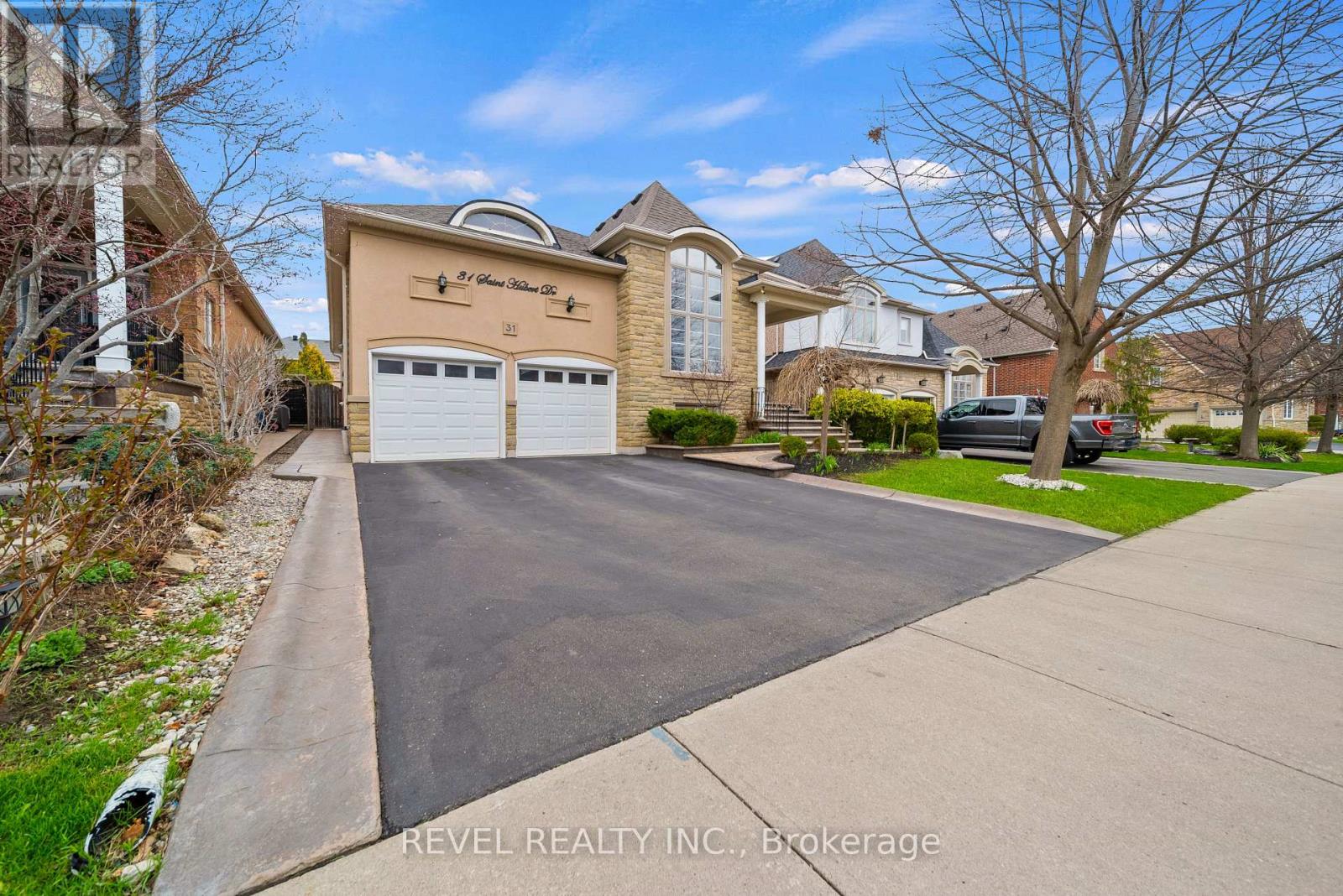 31 Saint Hubert Drive