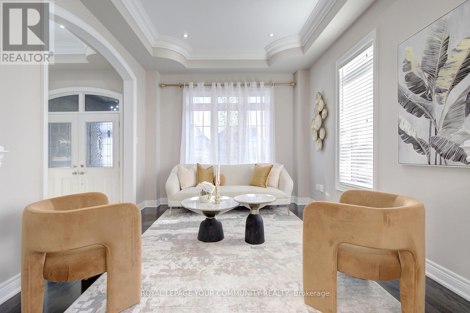 38 Alrob Court