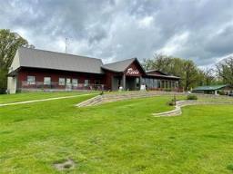 301 Saskatoon Drive, Oak Lake Beach, MB R0M1P0 Photo 4