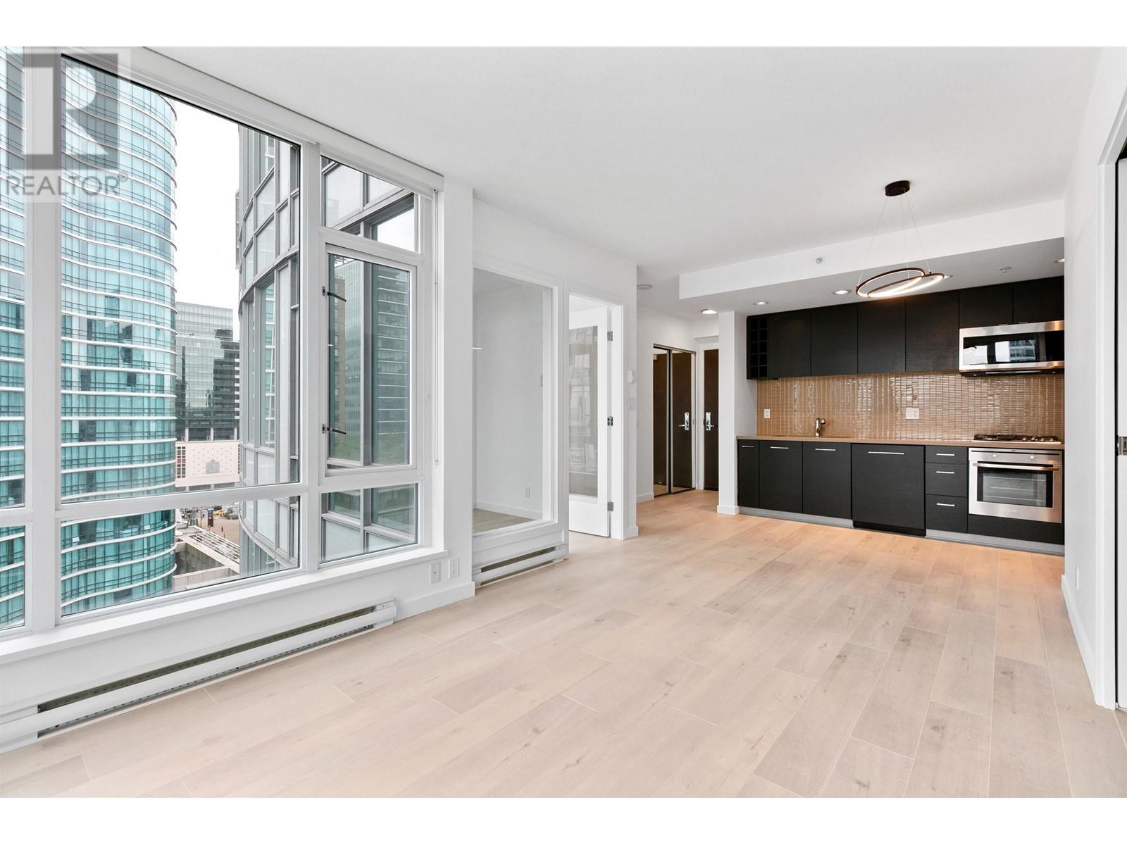 1601 833 Homer Street